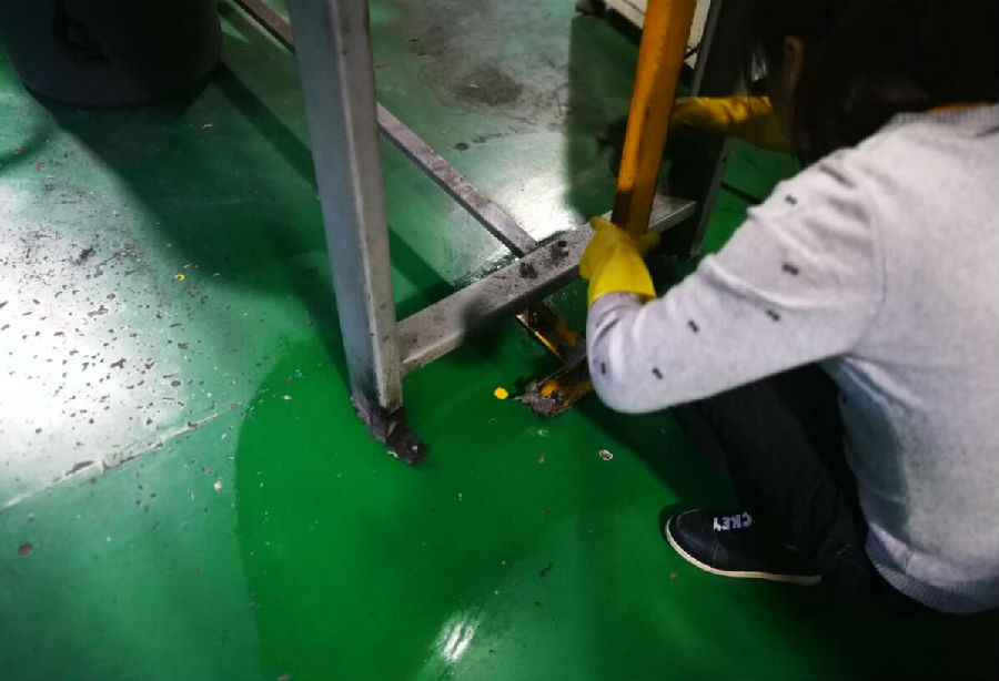 伊犁工厂保洁清洗案例